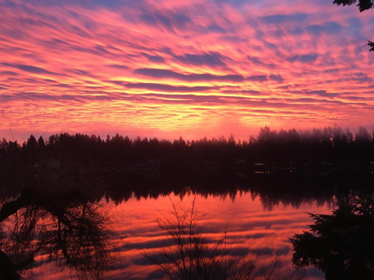 Cottage Lake Bed And Breakfast Woodinville Dış mekan fotoğraf